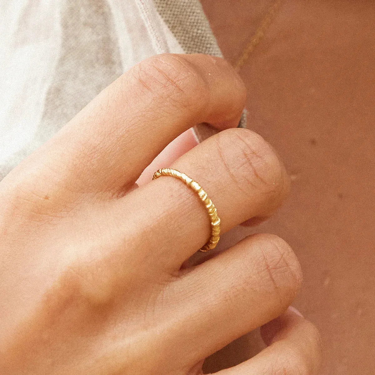 Agapee Zetita ring close up